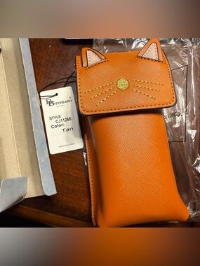 Brentano Tan Cat-Ear Crossbody Bag